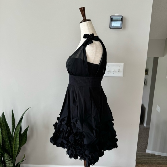 BCBG MAX AZRIA Soft-Shell Sheer ONE-SHOULDER TAFFETA DRESS Floral Hem - Black - Picture 10 of 14